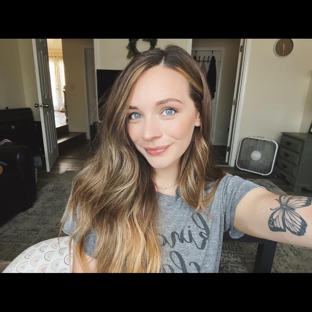 Meet your Posher, Sydne